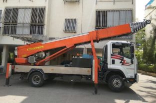 הובלה עם מנוף ברמת גן